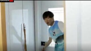 Viral janda hijab merah cantik check in hotel